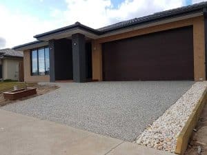 EA54 - Exposed Aggregate Driveway